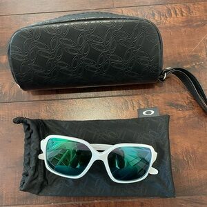 Oakley sunglasses